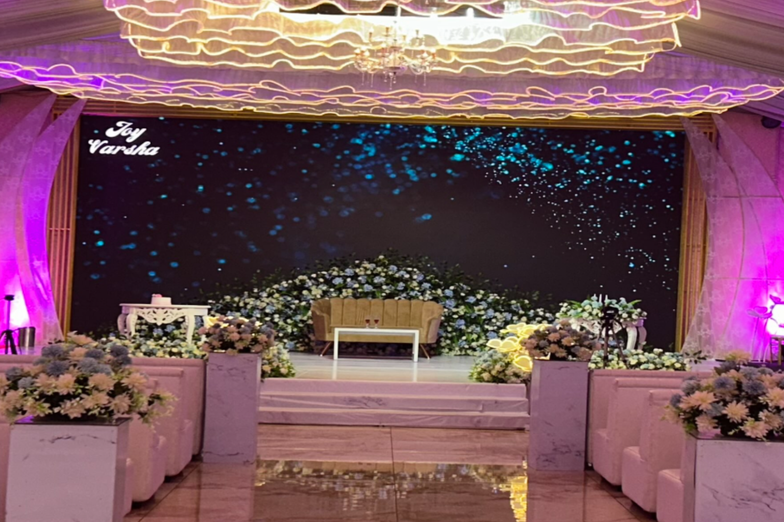 Stage Furnitures - LA Mirage Koratty - Best Convention Center in Kerala - Wedding Venue